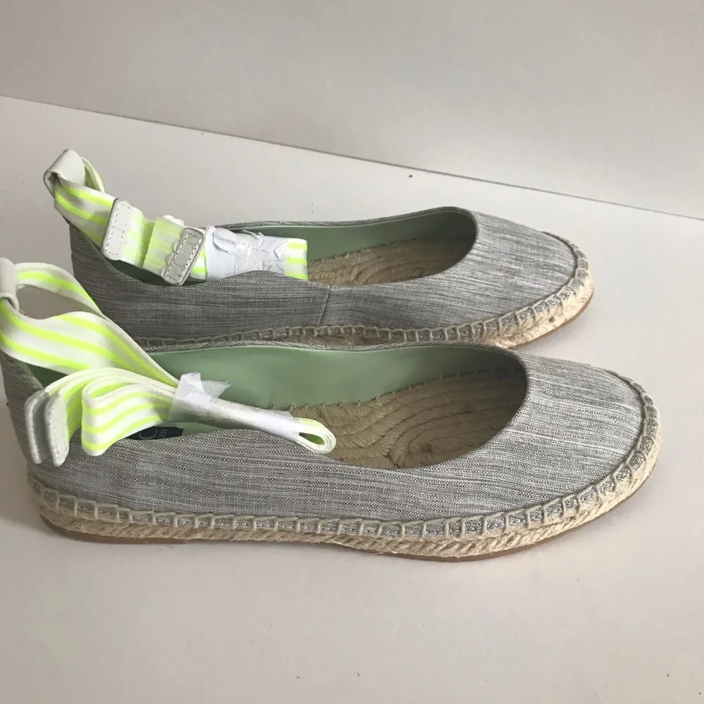 ZAC Zac Posen Vinca Gray Ballet Flat Espadrille With Ribbon Ankle Tie Size 7 NIB